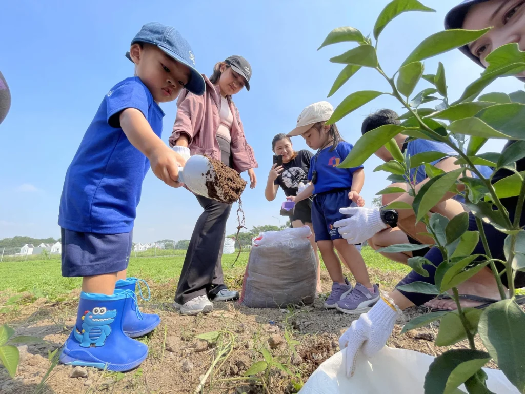 plantation with kids